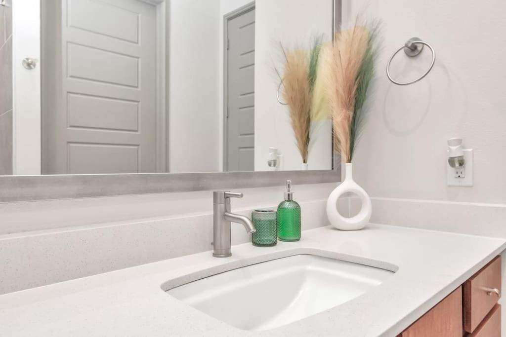 U4 Penthouse Downtown Houston Apartment Bagian luar foto