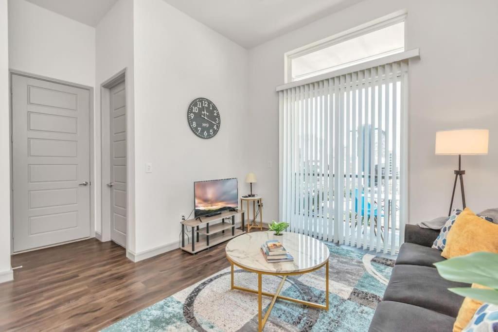U4 Penthouse Downtown Houston Apartment Bagian luar foto