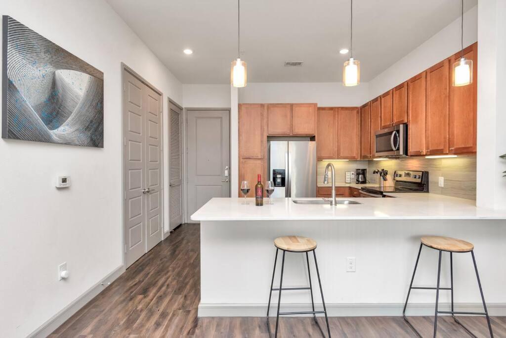 U4 Penthouse Downtown Houston Apartment Bagian luar foto