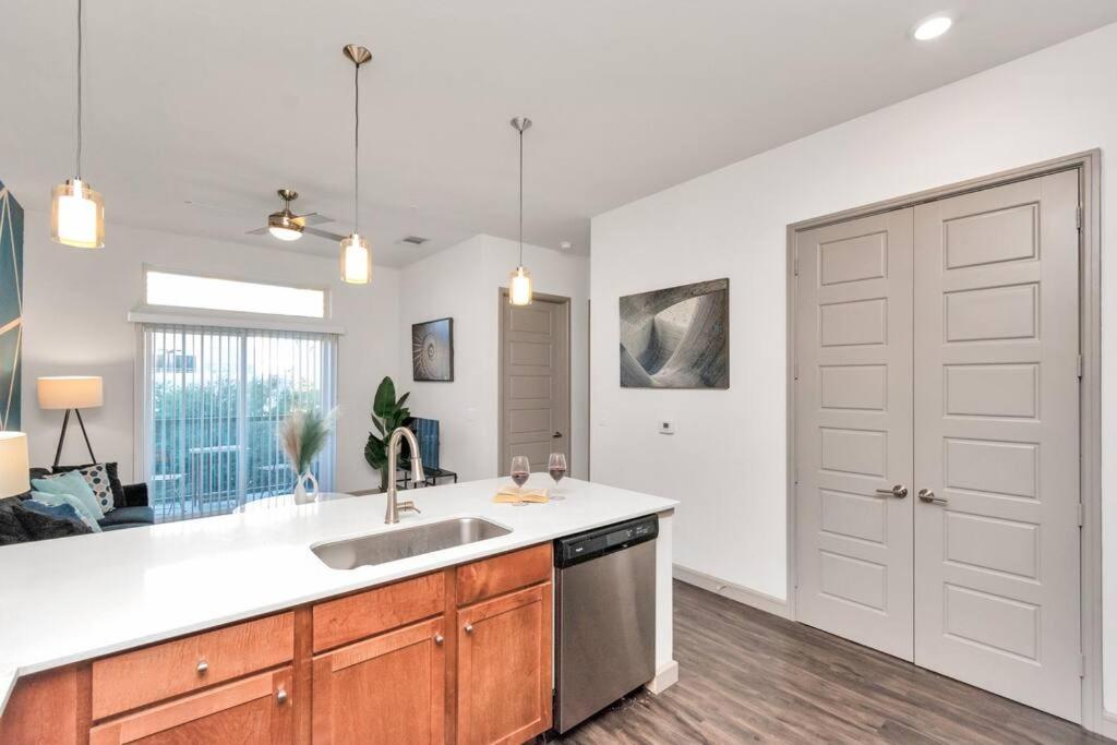 U4 Penthouse Downtown Houston Apartment Bagian luar foto