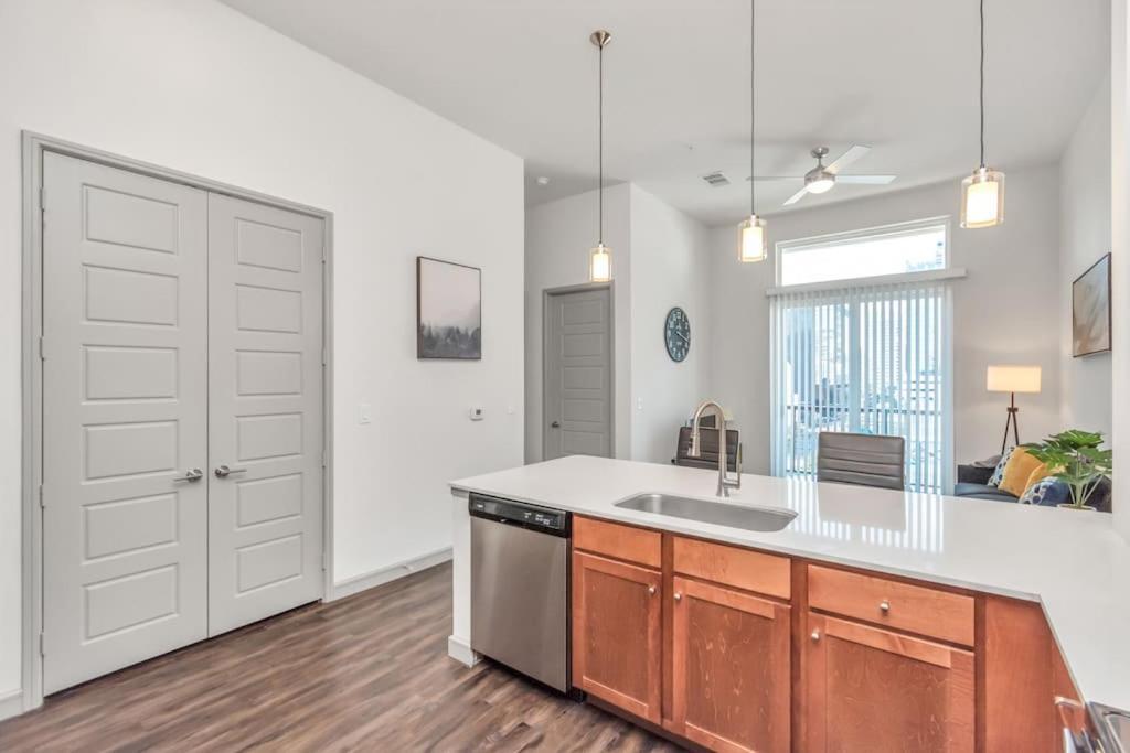 U4 Penthouse Downtown Houston Apartment Bagian luar foto